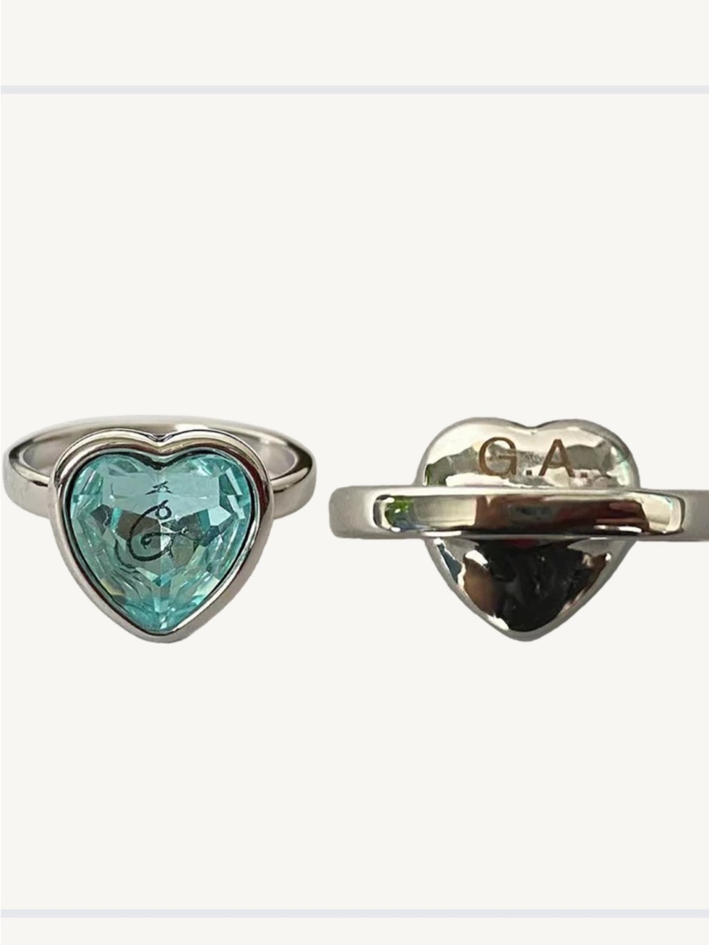 Gracie Abram’s Blue Gem Heart Ring| Size 6 - Picture 5 of 5